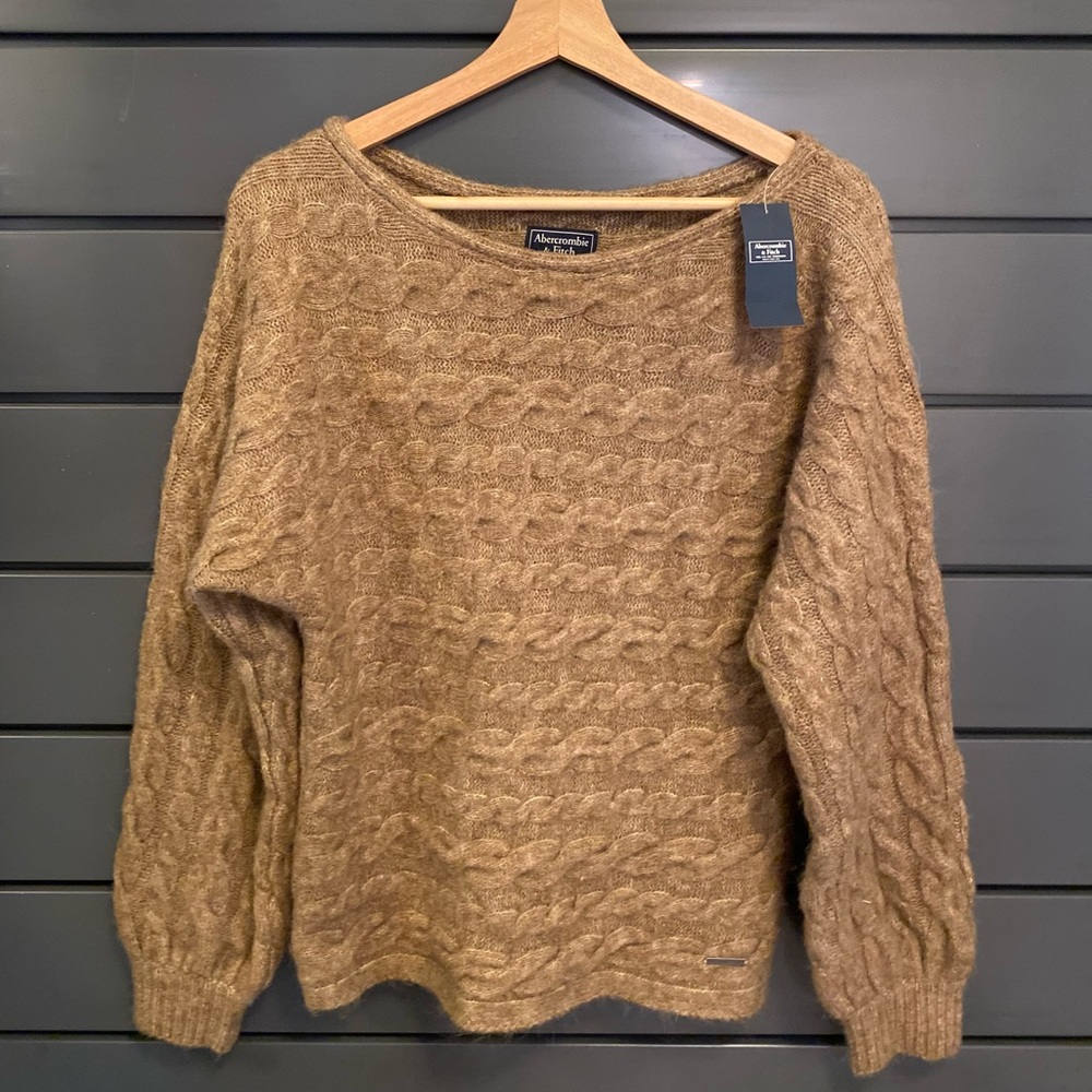 Abercrombie balloon sleeve sweater. New with tags.
